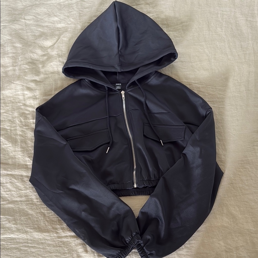 SHEIN Black Bomber Jacket with Ribbed Cuffs